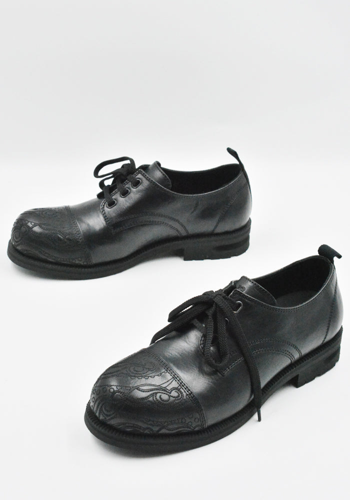 ゆっこ DOSHABURI通販｜KIKO KOSTADINOV ATRO LACE UP SHOES SOOT BLACK SS26