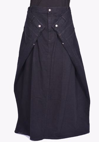 LU'U DAN MAXI MAXI SKIRT BLACK RINSE FW24 | DOSHABURI Online Shop