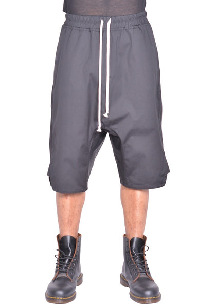 RICK OWENS MEN BASKET SWINGERS SHORTS BLACK FW26 | DOSHABURI Shop