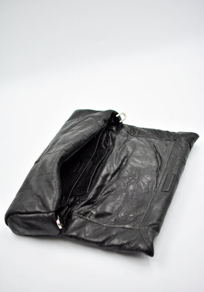 RICK OWENS MEN CLUTCH BAG BLACK FW26 | DOSHABURI Shop