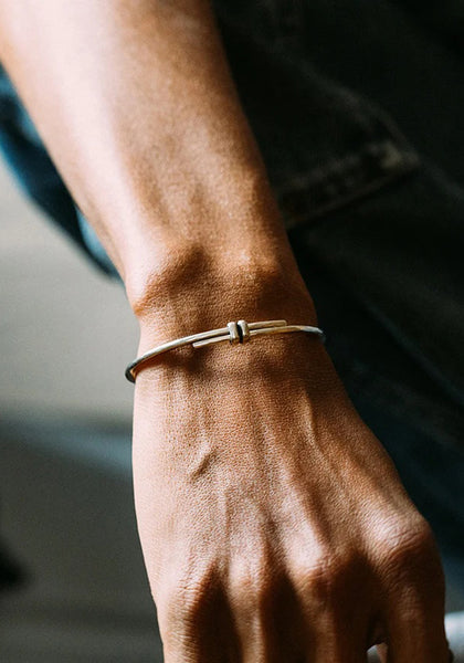 WERKSTATT MÜNCHEN M2267 BANGLE KEYRING SILVER FW26 | DOSHABURI Shop