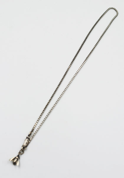 WERKSTATT:MÜNCHEN M3711 SYMBOL BEE NECKLACE SILVER | DOSHABURI Shop