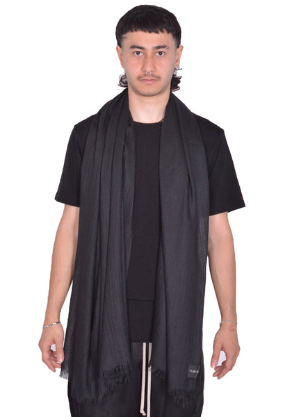 YUIKI SHIMOJI SCARF CASHMERE/SILK DARK BLACK SS25 | DOSHABURI Shop