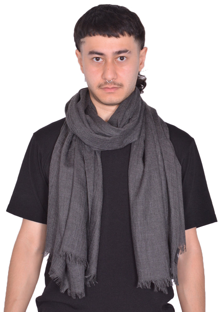 YUIKI SHIMOJI SCARF CASHMERE/SILK DARK GREY | DOSHABURI Online Shop