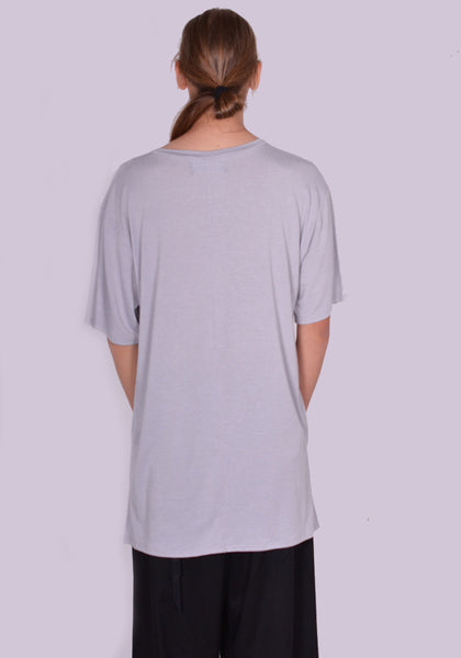 YUIKI SHIMOJI OVERSIZE T-SHIRT LIGHT GREY | DOSHABURI Online Shop