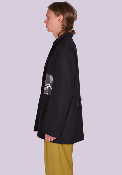 YUIKI SHIMOJI PATCHED BLAZER BLACK COCTEAU | DOSHABURI Online Shop