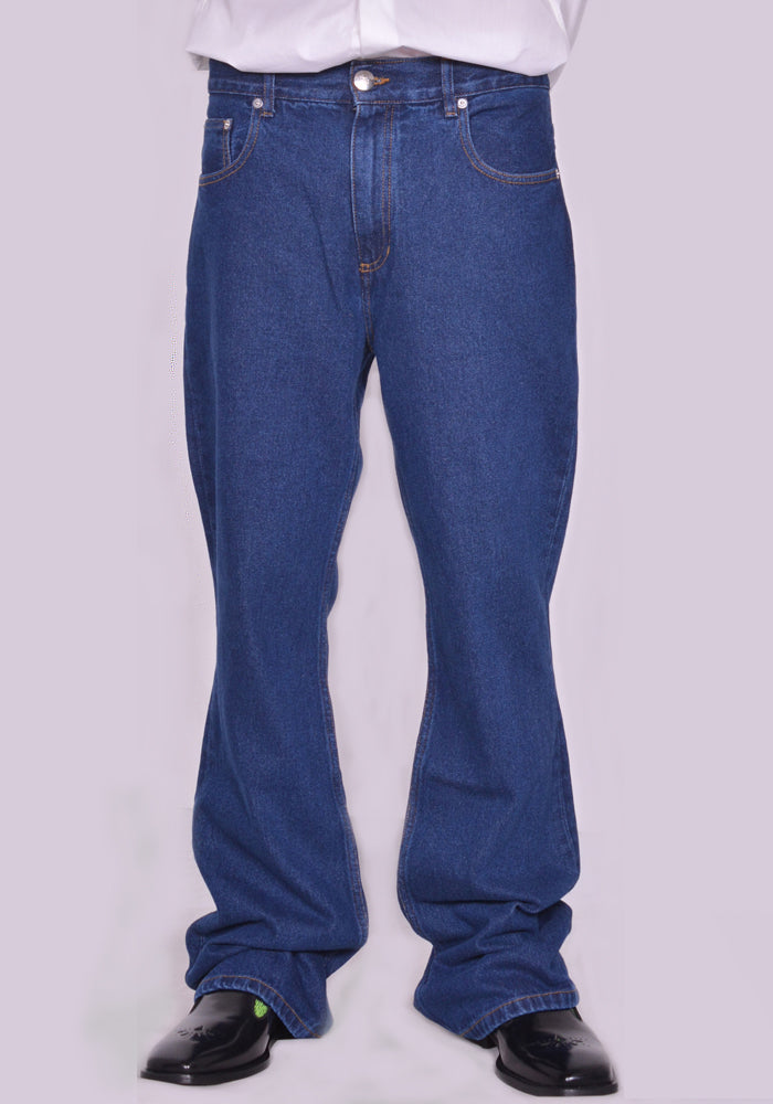 ERNEST W. BAKER JE01 FLARE DENIM JEANS BLUE SS23 | DOSHABURI Online Shop