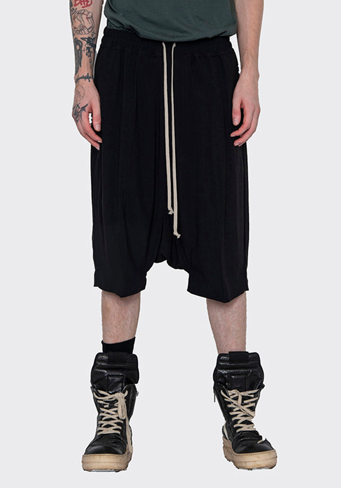 引き続きありがとうございますRICK OWENS PODS SHORTS