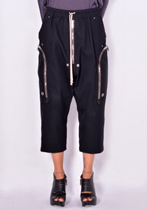 RICK OWENS RP02A7320 CVR 09 BELA CROPPED PANTS BLACK FW21 | DOSHABURI Online Shop