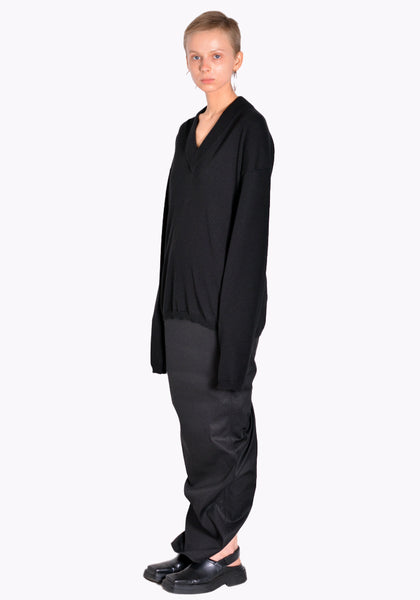 RICK OWENS RP02B6626 M V-NECK KNIT SWEATER BLACK FW22 | DOSHABURI Online Shop