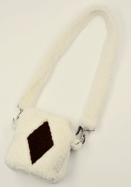 STEFAN COOKE SCAW21BA1 SMALL SHEARLING BAG CREAM/BROWN FW21 | DOSHABURI Online Shop