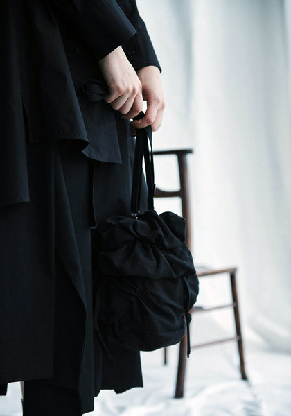 YOHJI YAMAMOTO DISCORD DG-I38-232-1-02 ANANAS SHOULDER BAG BLACK